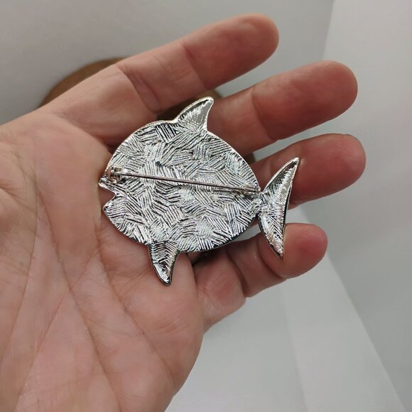 Large Colorful Tropical Fish Brooch Blue Green Enamel Scales Rhinestone Eye - Picture 3 of 3